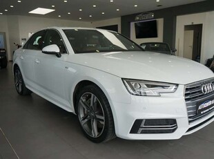 Audi A42.0 TFSI-S TONIC+S Line+Glasschibedach+NAVI