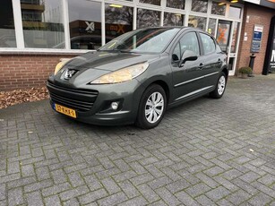 Peugeot 2071.6 HDiF XS Nette auto!