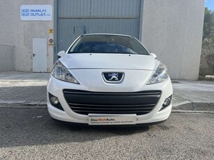 Peugeot 2071.6HDI Sport