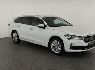 Skoda SuperbCombi 1.5 TSI mHEV 110kW Selection DSG Selectio...