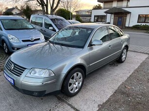 Volkswagen PassatLim. Highline - 126.720km, TÜV neu