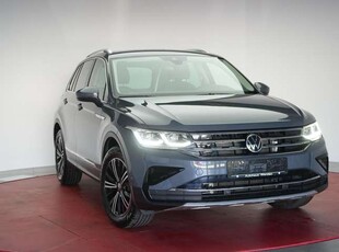 Volkswagen Tiguan2.0 TDI DSG Elegance Navi/ACC/Kamera/Virt