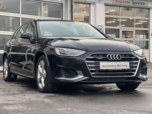 Audi A4AVANT 40 TFSI QUATTRO AHK STANDHEIZUNG ACC