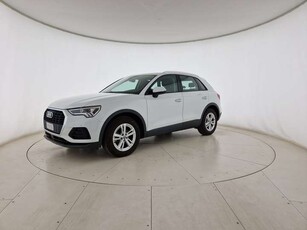 Audi Q335 2.0 tdi business s-tronic