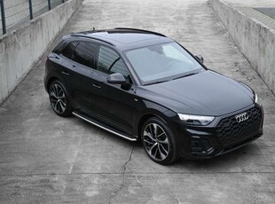 Audi Q540 TDi Quattro Business Edition S line tronic