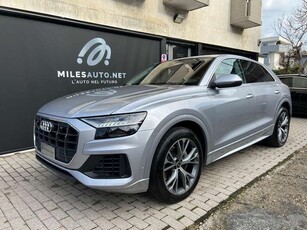 Audi Q855 TFSIe PLUG-IN ELETTR SEDILI VENTILATI