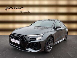 Audi RS3Lim./performance Edition/1of300/Keramik/Pano