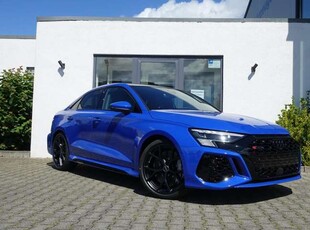 Audi RS3Limousine Nappa/360°/Dynamik+/Keramik/290kmh