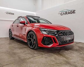 Audi RS3SB TFSI quattro S-tronic