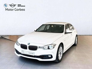 BMW 330330e 185 kW (252 CV)