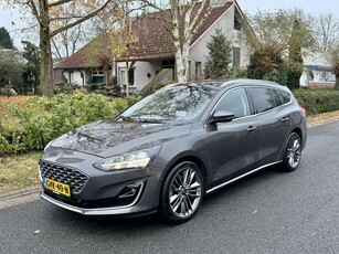 Ford FocusWagon 1.5 EcoBoost Vignale 182PK Automaat•Pano