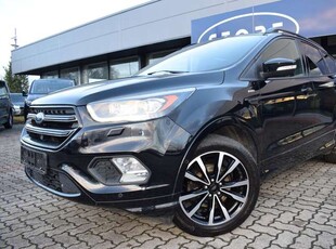 Ford KugaST-Line Bi-Xenon Navi SHZ PDC