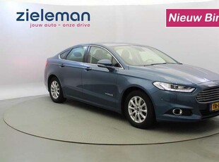 Ford Mondeo2.0 IVCT HEV Titanium X - Navi, Camera