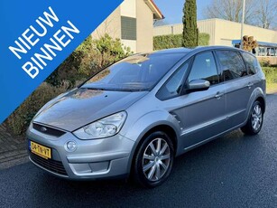 Ford S-Max2.5-20V Turbo 220PK Trekhaak•Airco