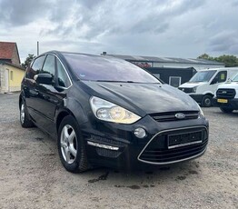 Ford S-MaxTitanium (02.2010->) 7-Sitze