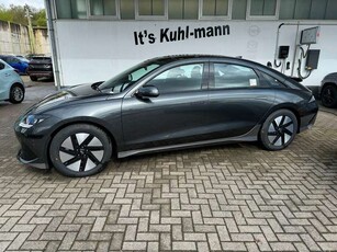 Hyundai IONIQ 677,4kWh Dynamiq Glasdach