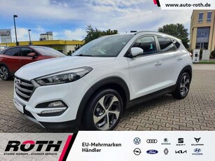 Hyundai TUCSON2.0 CRDi Advantage 4WD Navi*Leder*AHK*Alu