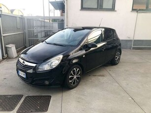 Opel Corsa1.2 5 porte Cosmo 80CV + GPL