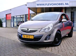 Opel Corsa1.4-16V 101pk Anniversary Edition Aut. *50.900 km!