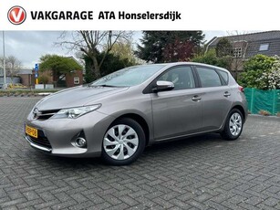 Toyota Auris1.3 Aspiration | Climate control | Cruise control