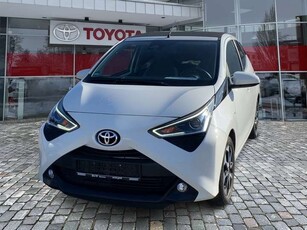 Toyota Aygo1.0 x-play Team D SpurH KAM LM