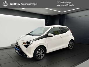 Toyota AygoAygo 1.0 x-shift x-play