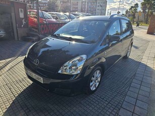 Toyota CorollaVerso 1.8i Luna