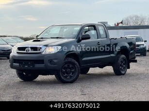 Toyota Hilux2.5 D-4D Extra Cab 4x4 Klima NETTO 11500€