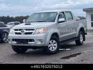 Toyota HiluxDouble-Cab 2.5D-4D 4x4 Klima SR5 1.Hand