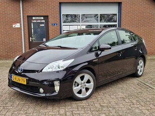 Toyota Prius1.8 Hybrid Dynamic Business Navigatie NL-auto Crui