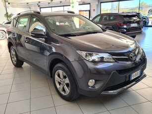 Toyota RAV 42.0 d-4d 2wd 124cv mt!TELCAMERA!FENDINEBBIA!CRUISE