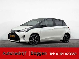 Toyota Yaris1.5 Hybrid Bi-Tone Navi Led Wit-Parelmoer