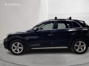 Продавам кросоувър Audi Q5 на търг