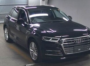 Кросоувър Audi Q5