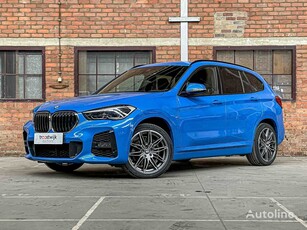 Продавам кросоувър BMW X1 на търг