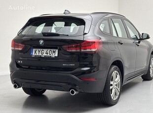 Продавам кросоувър BMW X1 на търг