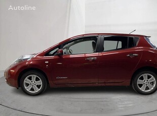 Продавам хечбек Nissan LEAF на търг