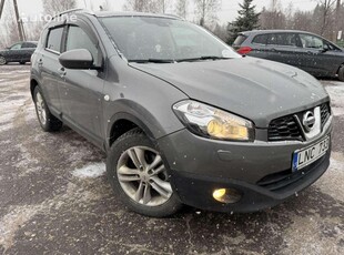 Кросоувър Nissan Qashqai