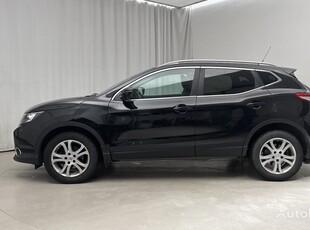 Продавам кросоувър Nissan Qashqai на търг