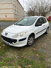 Продавам хечбек Peugeot 307 на търг