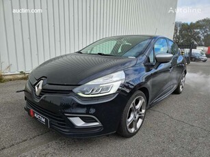 Продавам хечбек Renault Clio на търг