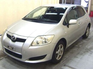 Хечбек Toyota AURIS