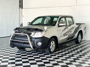 Пикап Toyota HILUX