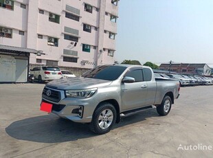 Пикап Toyota HILUX