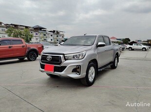 Пикап Toyota HILUX