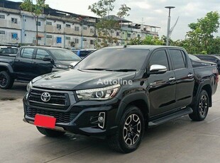 Пикап Toyota HILUX