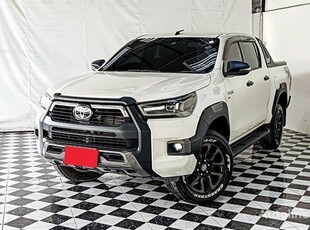 Пикап Toyota HILUX