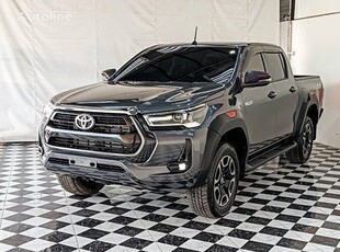 Пикап Toyota HILUX