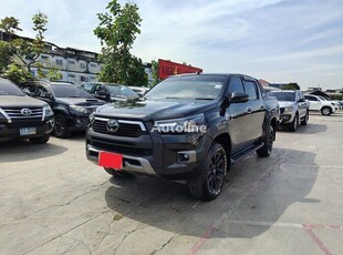 Пикап Toyota HILUX