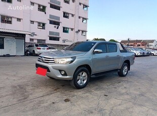 Пикап Toyota HILUX